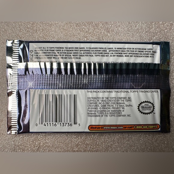 Topps Pokémon The Movie 2000 Blue Trading Card Pack - Picture 2 of 2